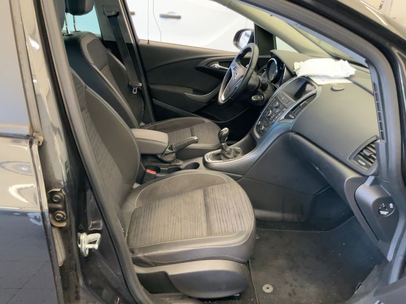 Opel Astra 1.6 Style — zdjęcie 11