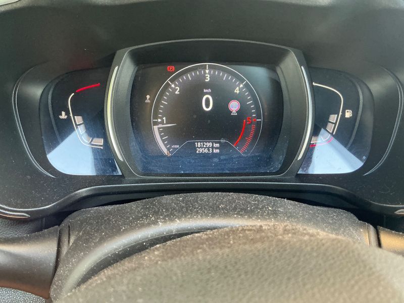 Renault Kadjar 1.6 dCi Energy Intens — zdjęcie 13