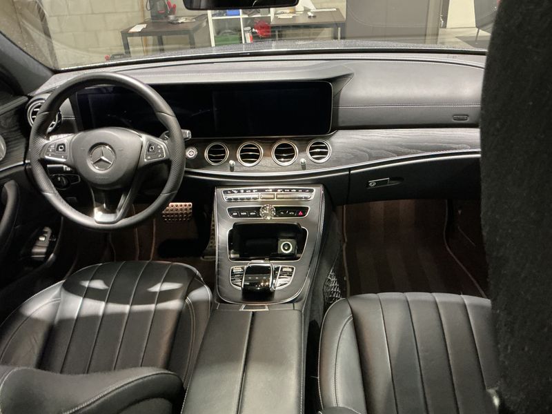 Mercedes-Benz E-Klasse All-Terrain E 220 d All-Terrain 4Matic — zdjęcie 12