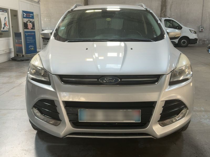 Ford Kuga 2.0 TDCi Titanium — zdjęcie 9