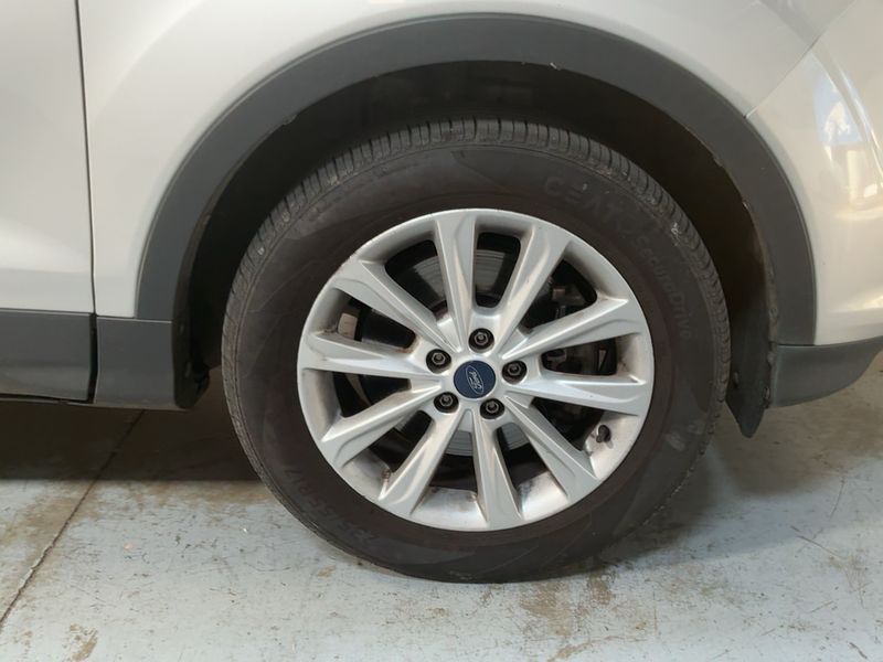 Ford Kuga 2.0 TDCi Titanium 2015 – снимка 11