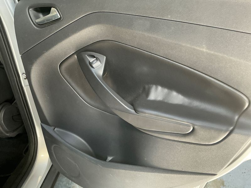 Ford Kuga 2.0 TDCi Titanium 2015 – снимка 25