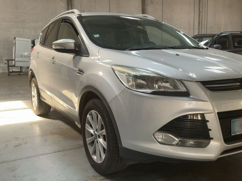 Ford Kuga 2.0 TDCi Titanium — zdjęcie 8