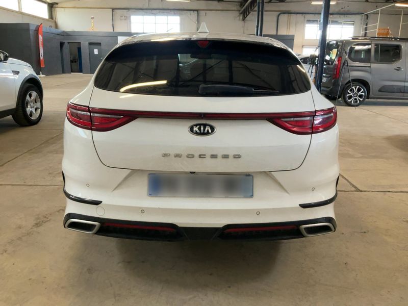 Kia pro_cee'd 1.4 TGDI GT Line — zdjęcie 5