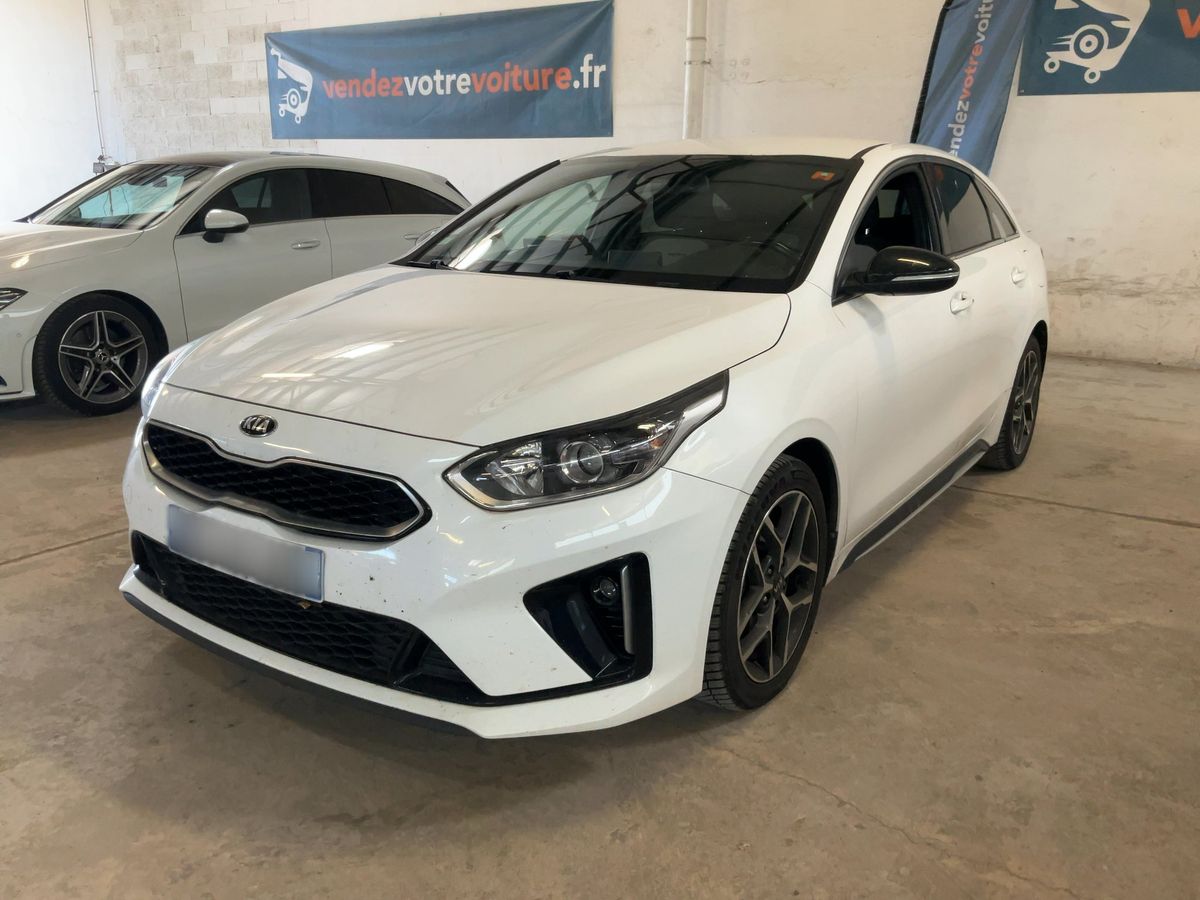 Kia pro_cee'd 2019 — photo 1