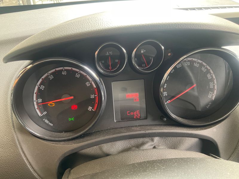 Opel Meriva 1.4 Turbo Enjoy — zdjęcie 4
