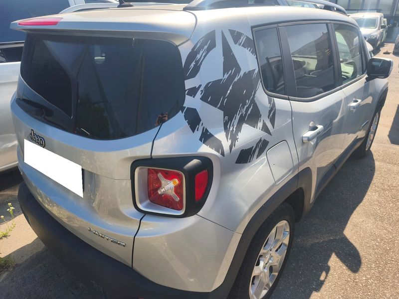 Jeep Renegade 1.6 M-Jet Limited FWD — zdjęcie 5
