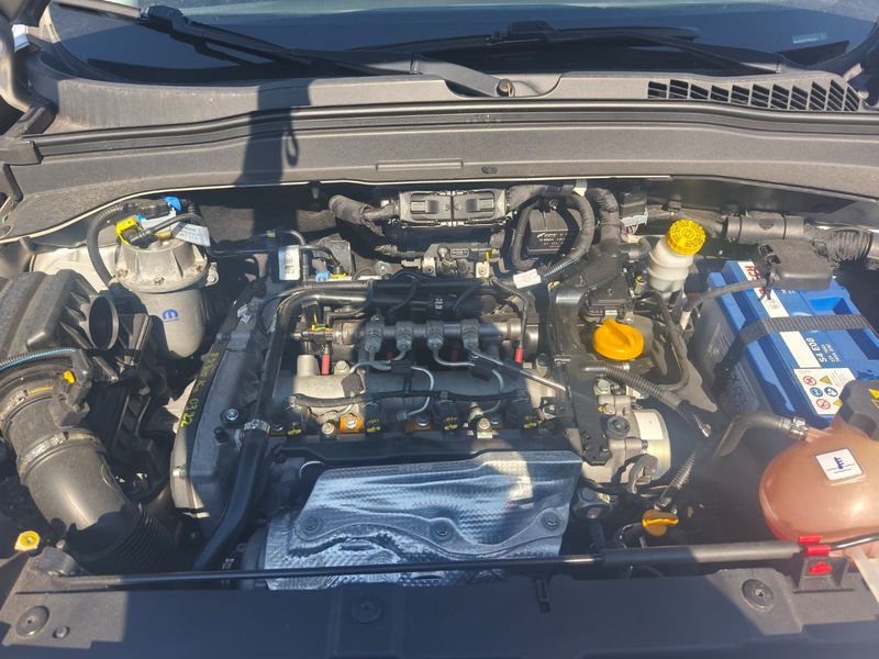 Jeep Renegade 1.6 M-Jet Limited FWD — zdjęcie 8