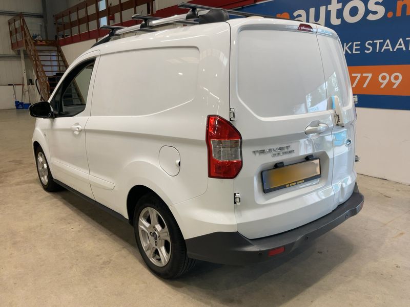 Ford Transit Courier 1.0 EcoBoost Limited — zdjęcie 3