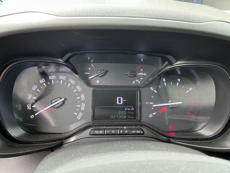 Citroen Berlingo 1.2 PureTech Control M — zdjęcie 13