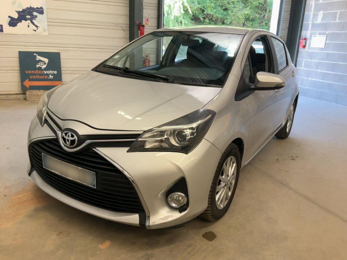 Toyota Yaris 2015