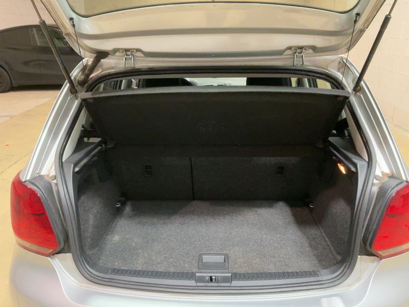 Volkswagen Polo 1.6 TDI Comfortline BlueMotion Tech — zdjęcie 10