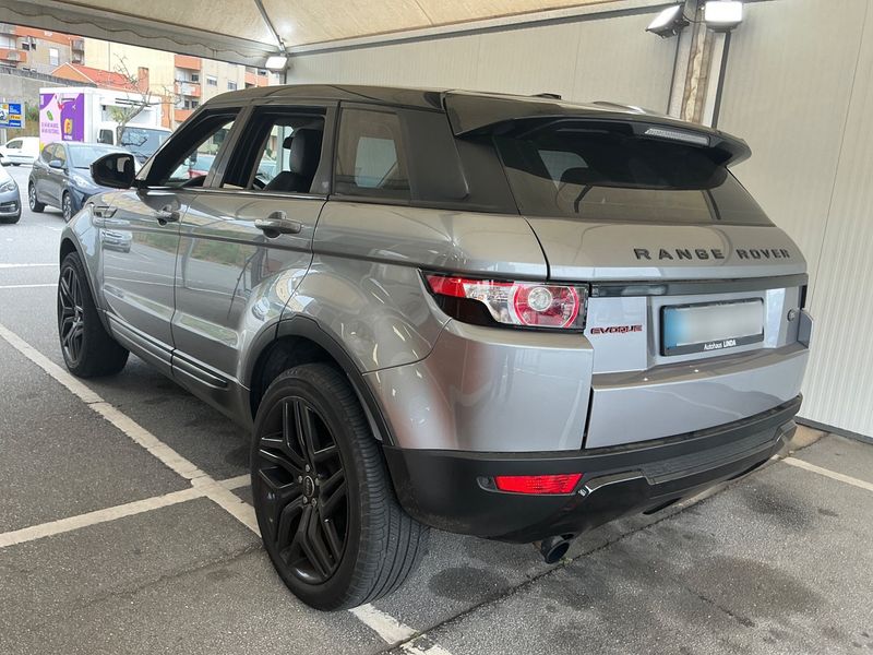 Land Rover Evoque 2.2 Td4 Dynamic — zdjęcie 3