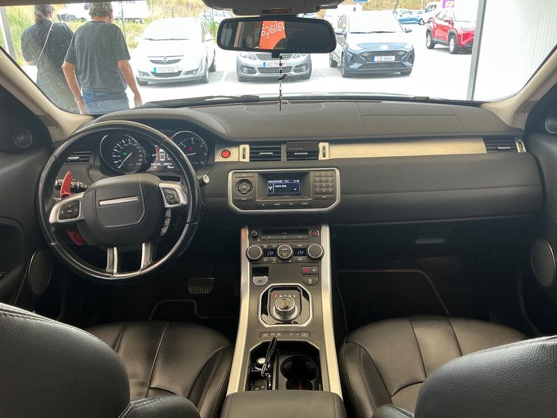 Land Rover Evoque 2.2 Td4 Dynamic — zdjęcie 12