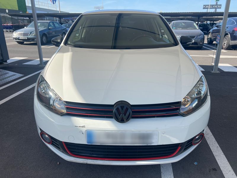 Volkswagen Golf VI 1.6 TDI Sport — zdjęcie 9