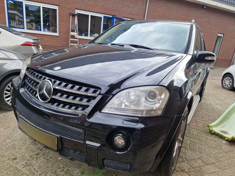 Mercedes-Benz M-Klasse ML 63 AMG