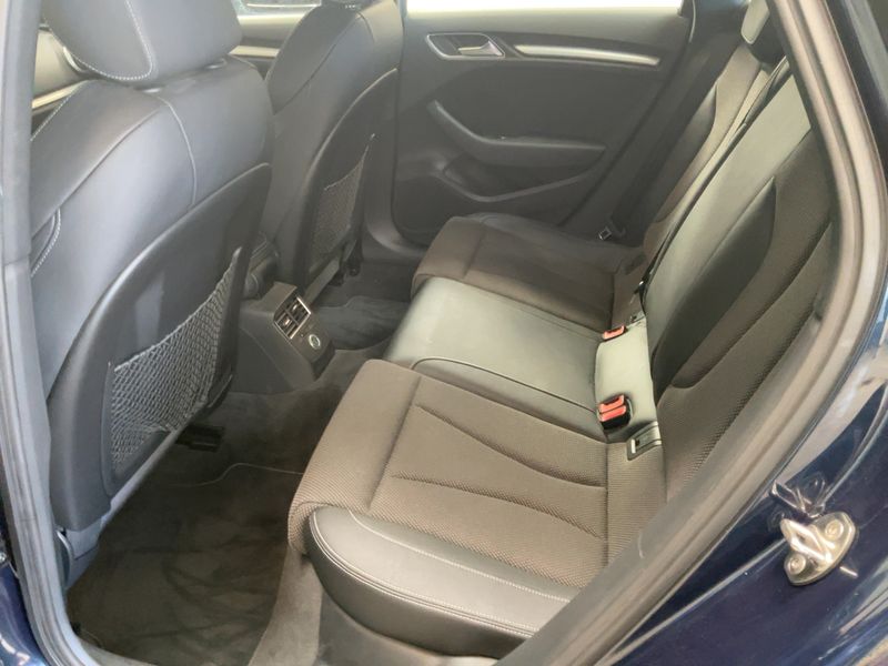 Audi A3 Sportback 35 TFSI Sport — zdjęcie 14