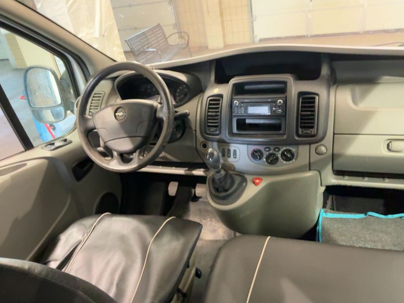 Opel Vivaro 2.0 CDTI Kombi L1H1 2,7t — zdjęcie 12