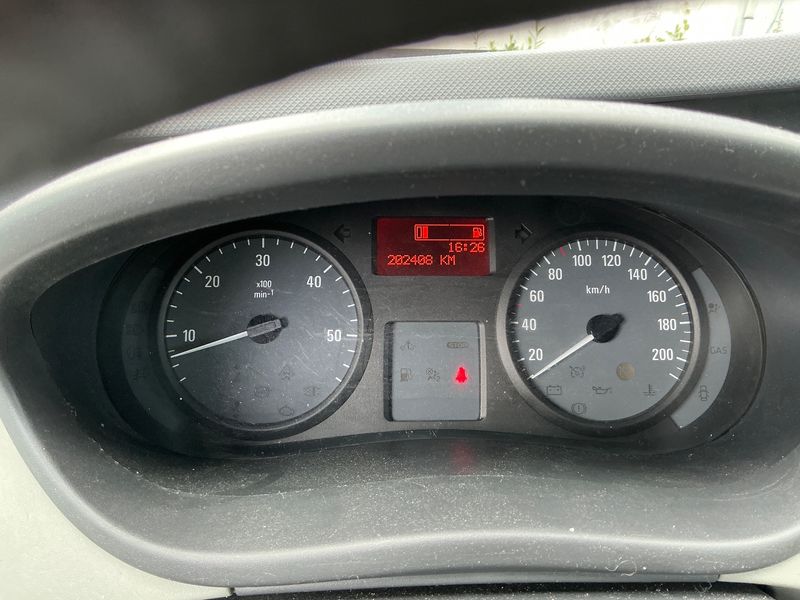 Opel Vivaro 2.0 CDTI Kombi L1H1 2,7t — zdjęcie 13