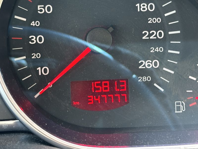 Audi Q7 3.0 V6 TDI quattro — zdjęcie 12
