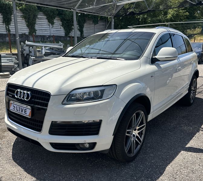 Audi Q7 3.0 V6 TDI quattro — zdjęcie 2