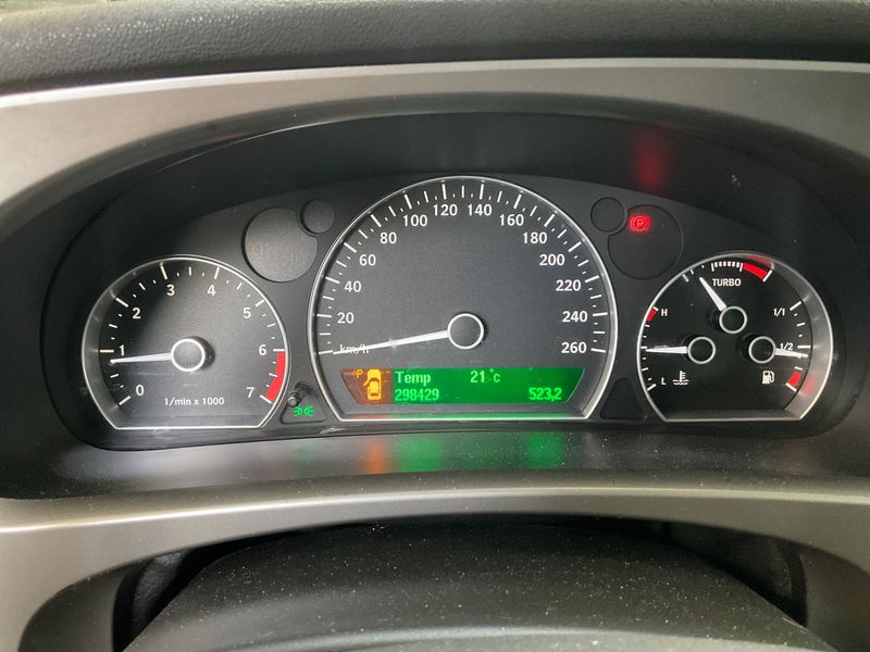 Saab 9-5 2.3 Turbo Aero — zdjęcie 4