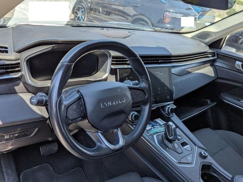 Lynk & Co 01 1.5 Plug-in Hybrid — zdjęcie 11