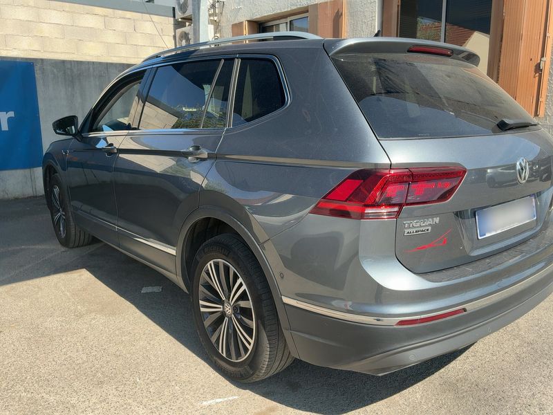 Volkswagen Tiguan Allspace 1.4 TSI ACT Carat — zdjęcie 3