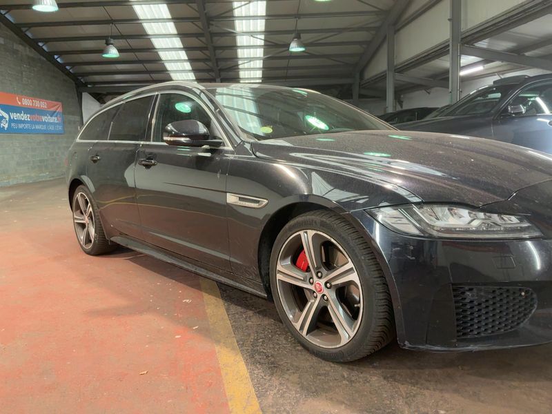 Jaguar XF 30d First Edition — zdjęcie 8