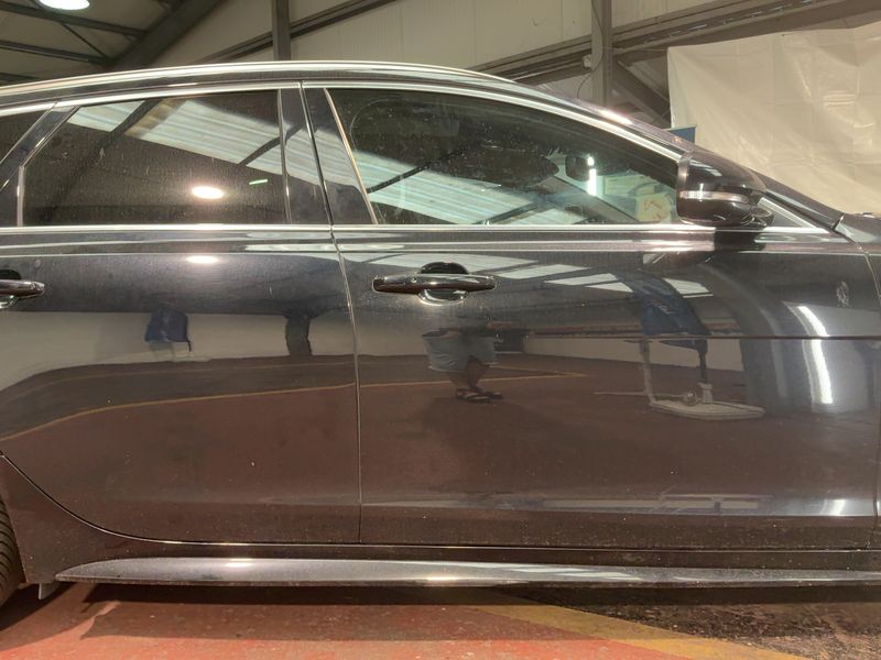 Jaguar XF 30d First Edition — zdjęcie 7