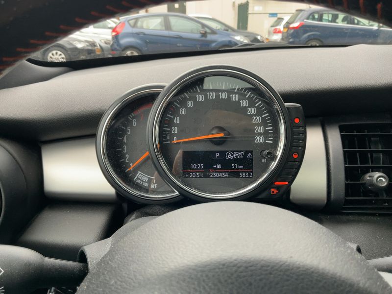 MINI Cooper — zdjęcie 13