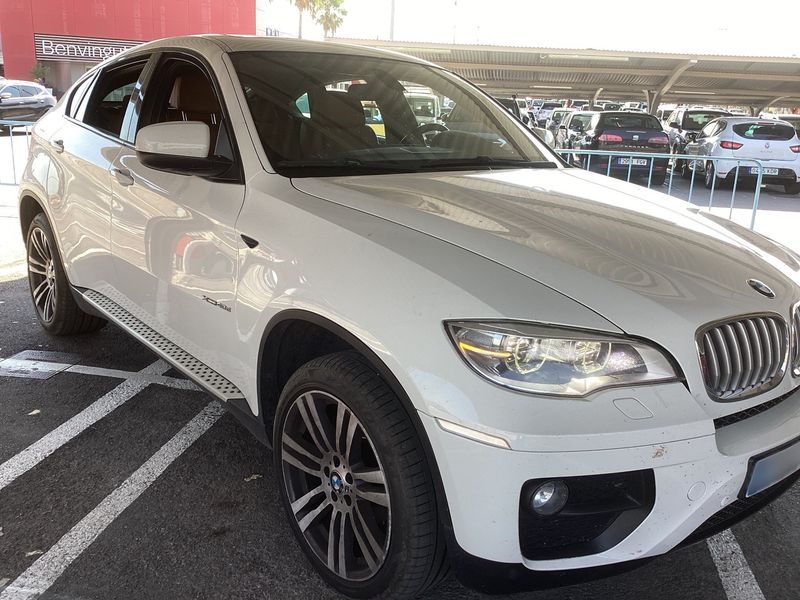 BMW X6 xDrive 40d — zdjęcie 8