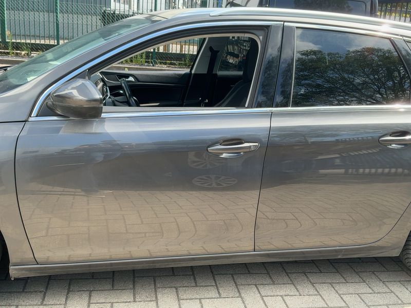 Peugeot 308 1.5 Blue-HDi Allure 2021 – снимка 4