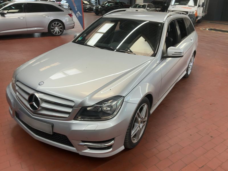 Mercedes-Benz C-Klasse C 200 CDI T BlueEfficiency Avantgarde 2012