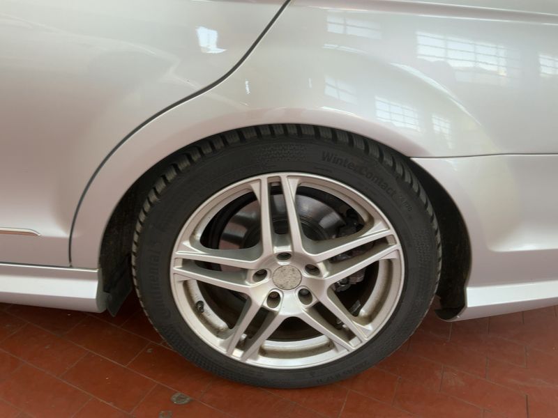 Mercedes-Benz C-Klasse C 200 CDI T BlueEfficiency Avantgarde 2012 – снимка 5