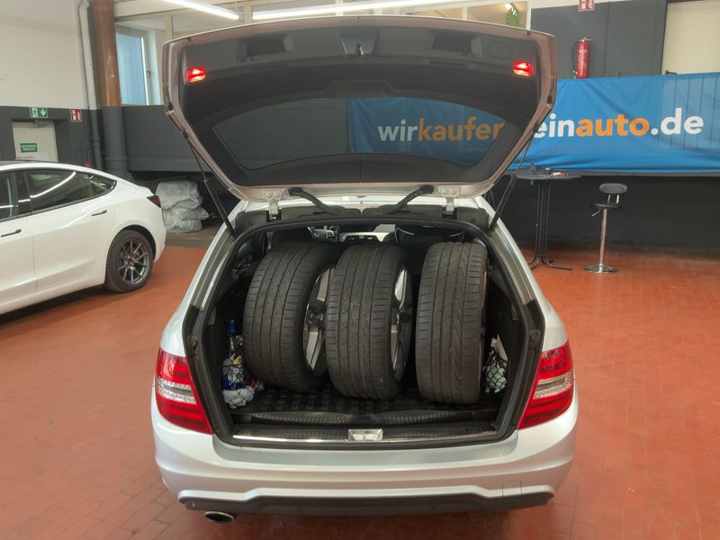 Mercedes-Benz C-Klasse C 200 CDI T BlueEfficiency Avantgarde 2012 – снимка 16