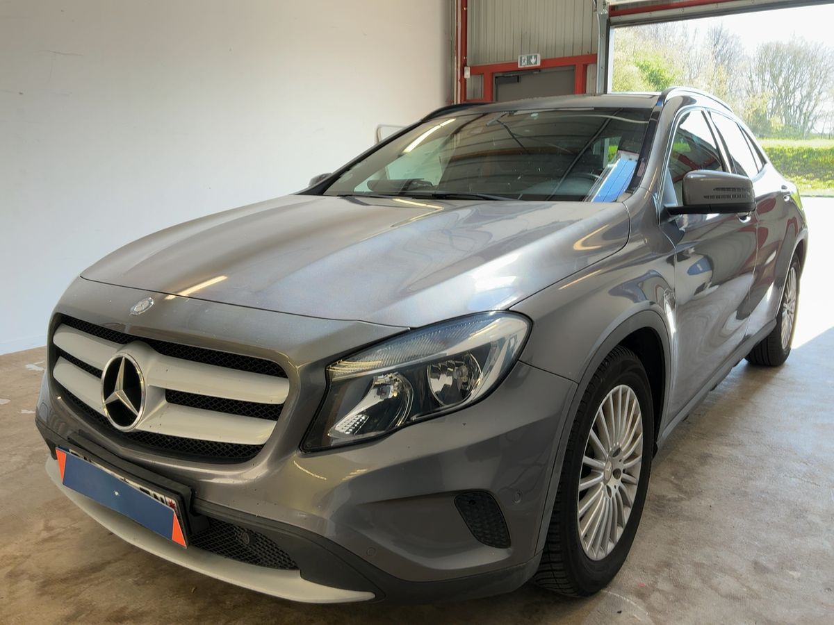 Mercedes-Benz GLA-Klasse 2014