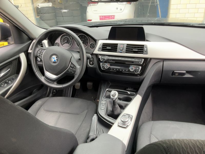BMW 3er 318d Advantage 2016 – снимка 17