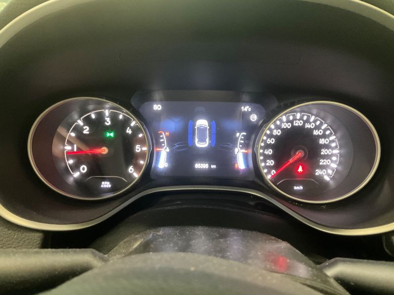 Jeep Compass 1.6 M-Jet Limited FWD — zdjęcie 13