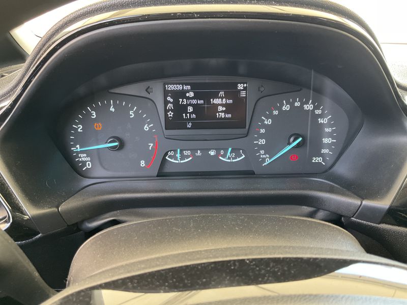 Ford Fiesta 1.1 Trend+ — zdjęcie 12