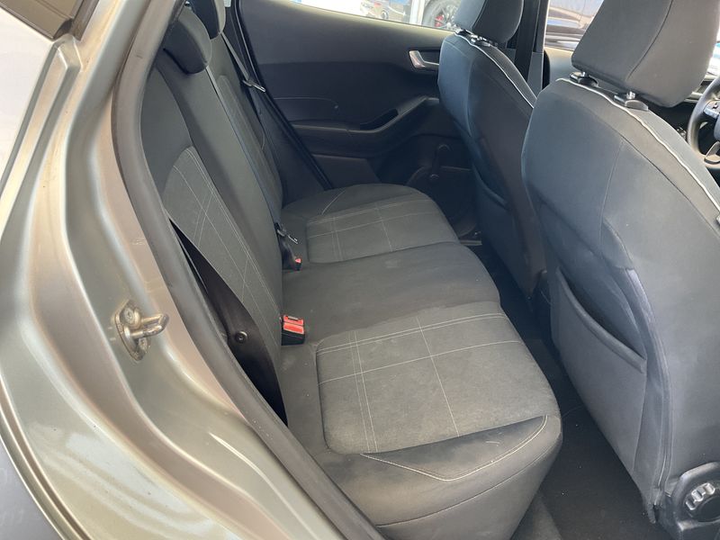 Ford Fiesta 1.1 Trend+ — zdjęcie 14