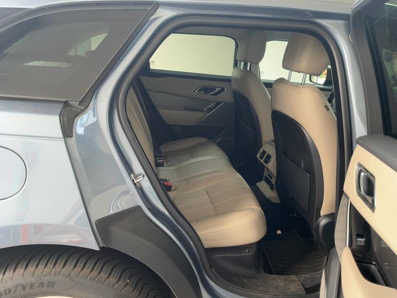 Land Rover Range Rover Velar 2.0 Diesel SE — zdjęcie 14