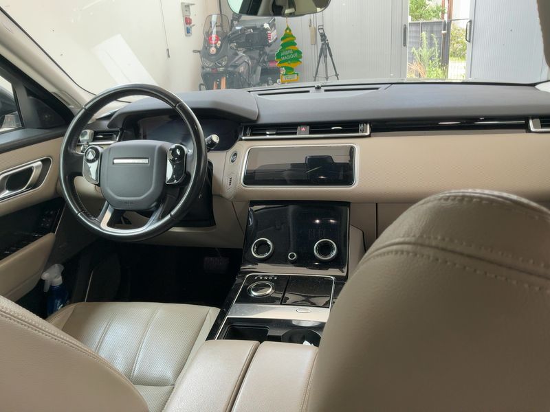 Land Rover Range Rover Velar 2.0 Diesel SE — zdjęcie 12