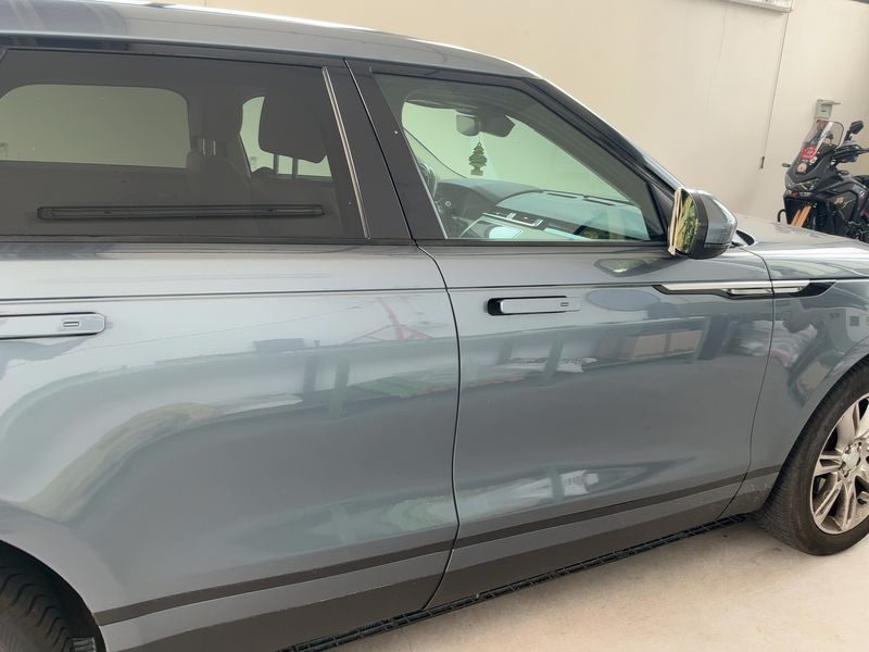 Land Rover Range Rover Velar 2.0 Diesel SE — zdjęcie 7