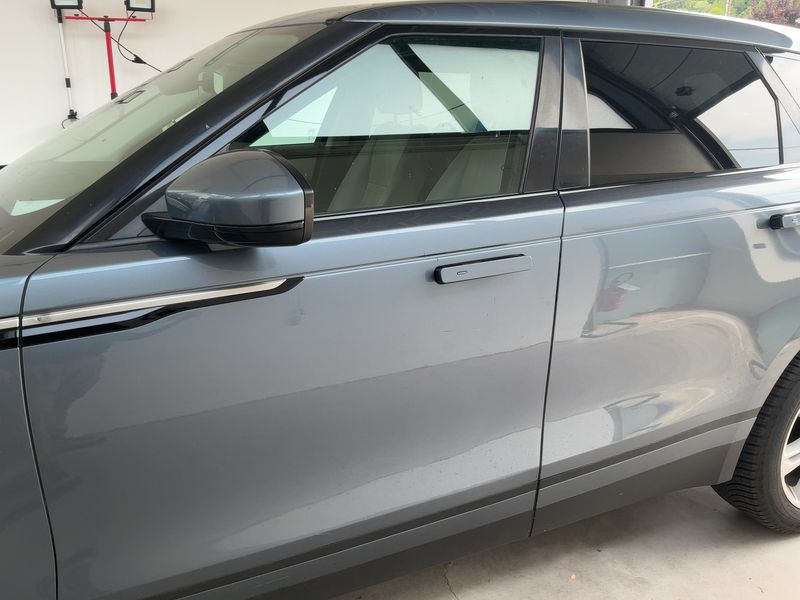 Land Rover Range Rover Velar 2.0 Diesel SE — zdjęcie 4