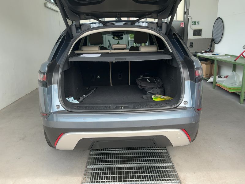 Land Rover Range Rover Velar 2.0 Diesel SE — zdjęcie 10