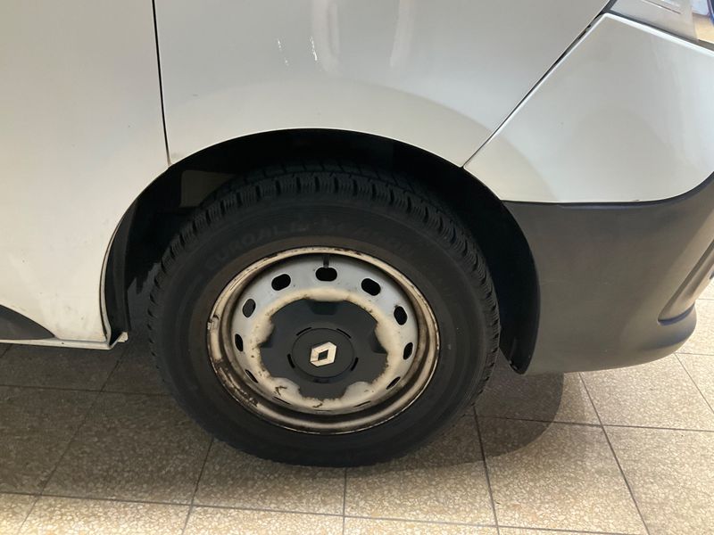 Renault Trafic 1.6 dCi L1H1 2,7t Komfort 2018 – снимка 11