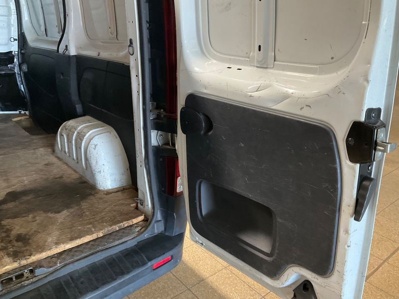 Renault Trafic 1.6 dCi L1H1 2,7t Komfort 2018 – снимка 38