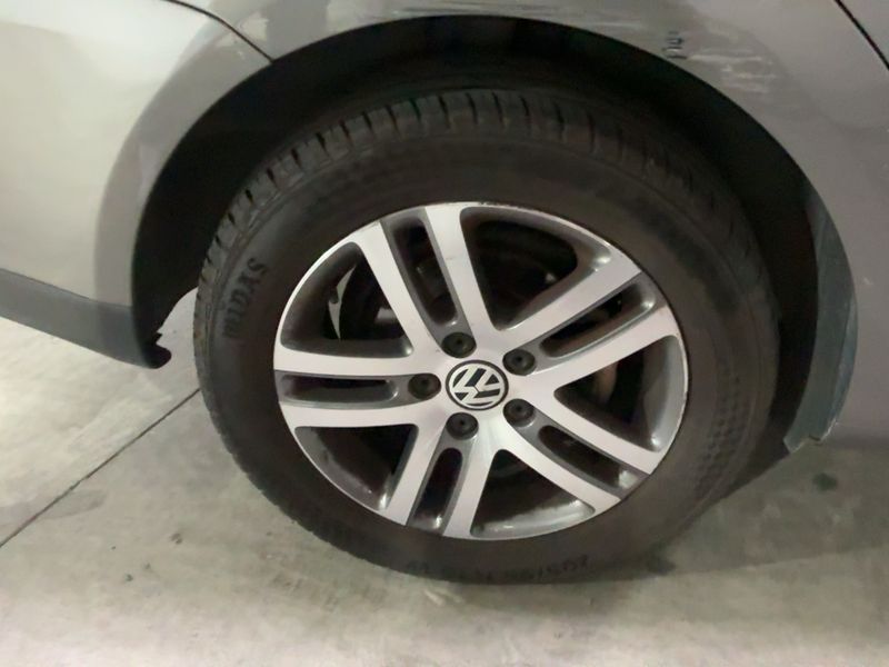 Volkswagen Touran 2.0 TDI Trendline 2009 – снимка 9