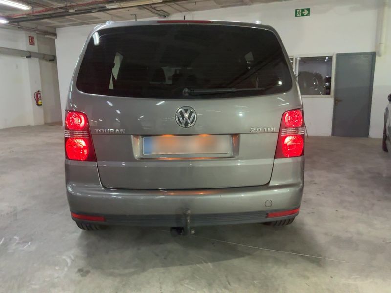 Volkswagen Touran 2.0 TDI Trendline 2009 – снимка 7